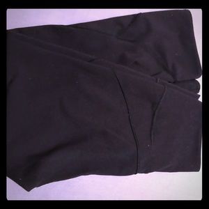 Size 8 lululemon in movement crop